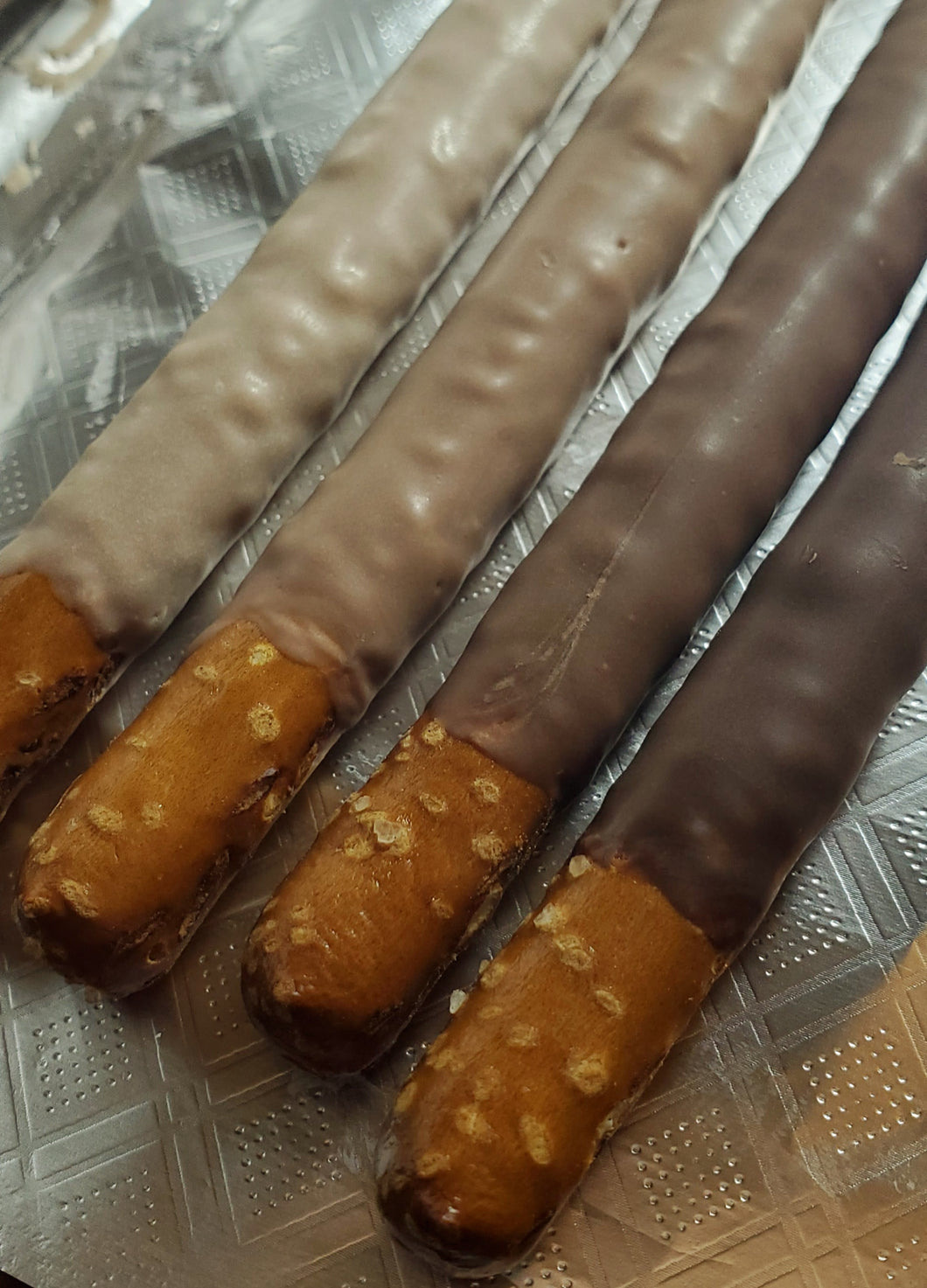 Chocolate Covered Pretzel Rods